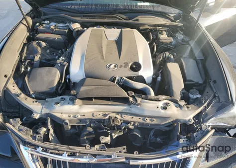 2016 Lexus Rc 300 z USA, uszkodzony, nr VIN JTHSM5BCXG5001153